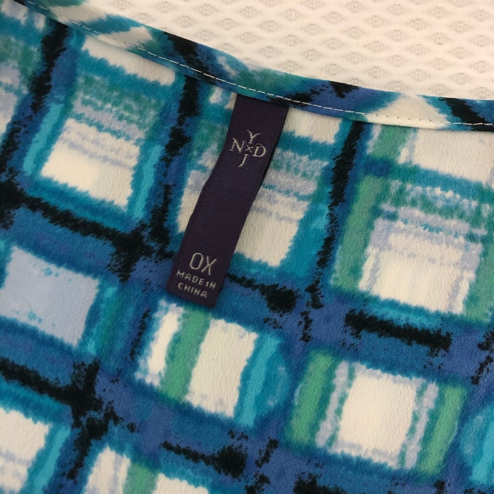 NYDJ Plaid Tie Front Tunic Top - Picture 3 of 9